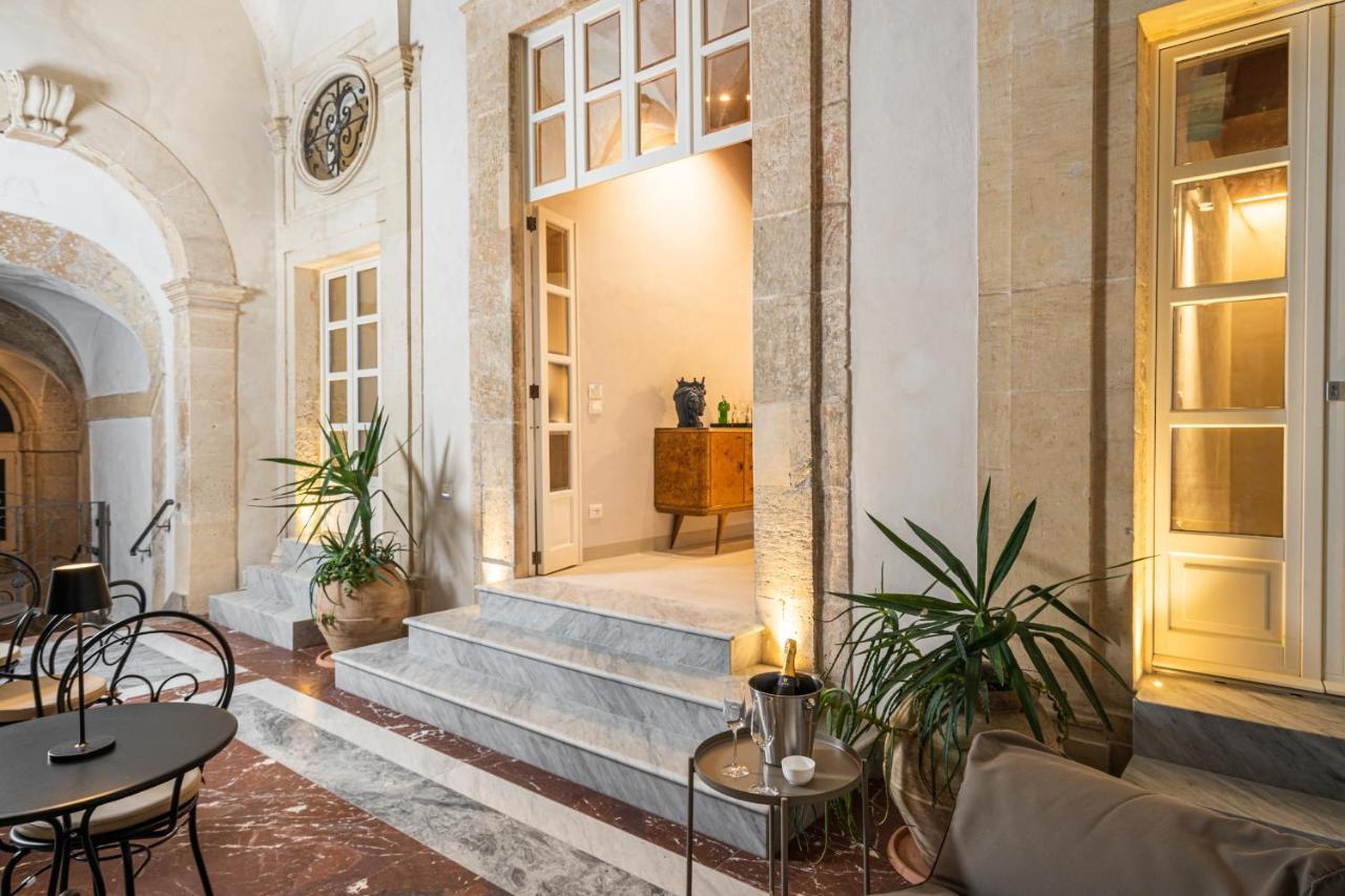 Loggiato Verga Luxury By Bed&Bros Сиракузы Экстерьер фото